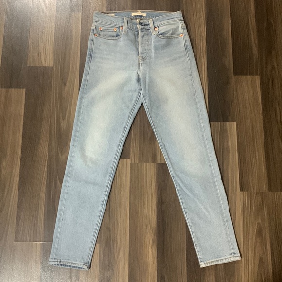 Levi’s Premium Wedgie Ankle Jeans  Womens Size 24 - Picture 2 of 13